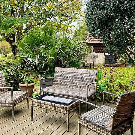 Superbe Maison Avec Piscine Feriehus Mombrier