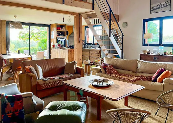 Superbe Maison Avec Piscine 別荘 *