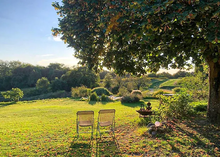 別荘 Superbe Maison Avec Piscine Mombrier