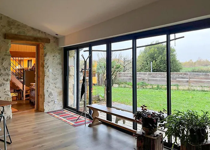 Semesterbostad Superbe Maison Avec Piscine